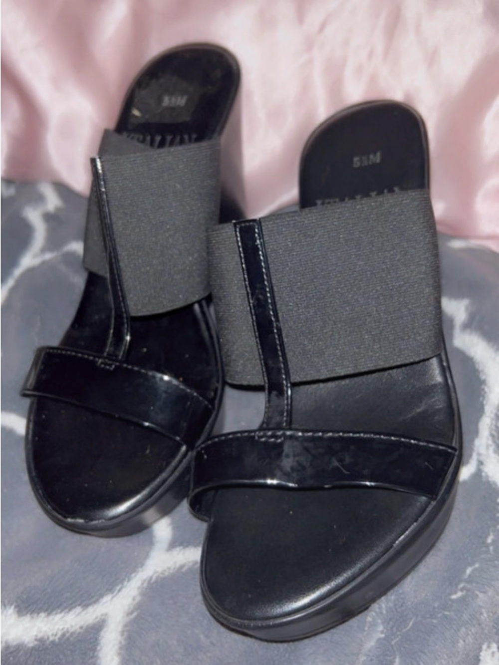 Italian Shoemakers Black Elastic Strap Slide Mules
